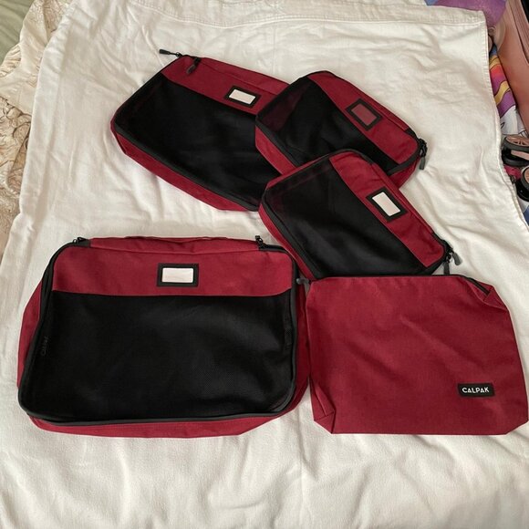 Calpak - Set of 5 Packing Cubes - Red - Picture 1 of 4